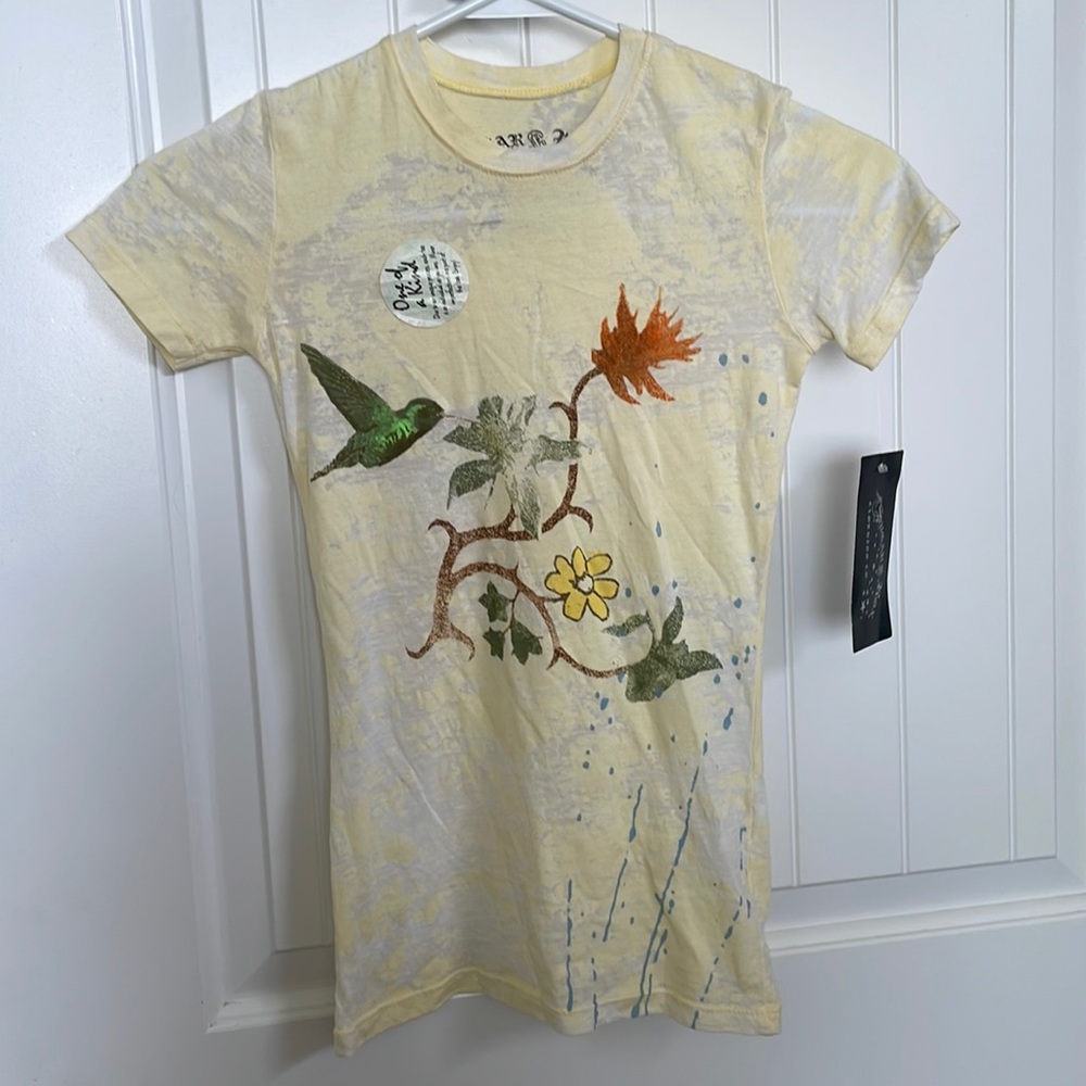 Sugar & Rox Clothing Co. T-Shirt. Size small. New with tags.